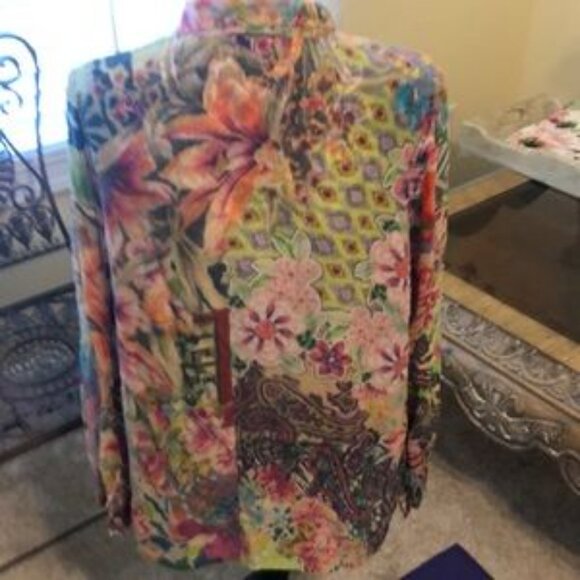 Johnny Was Silky Button Down Shirt - Picture 6 of 8